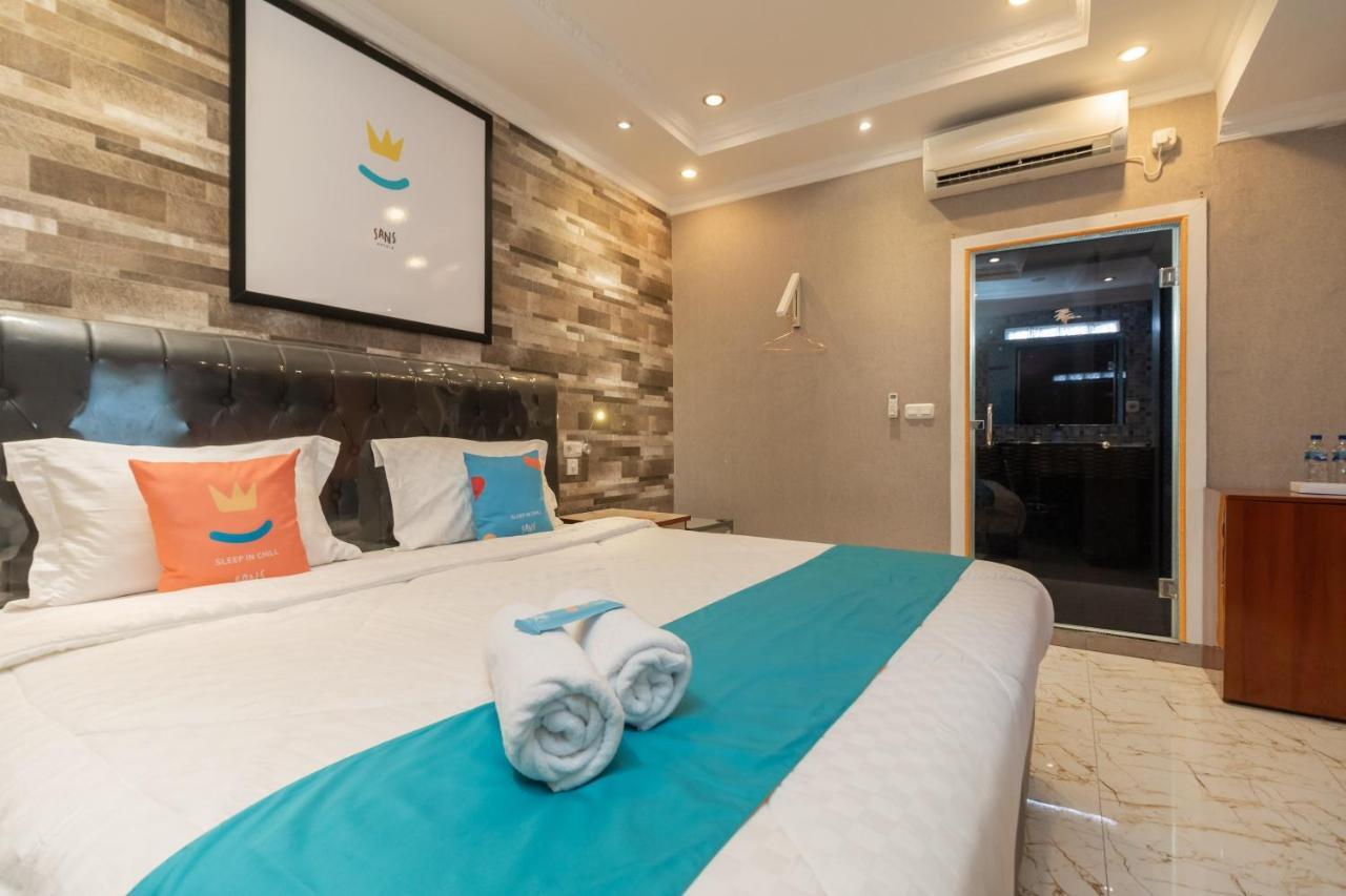 Sans Hotel Beauty Palembang Exterior photo